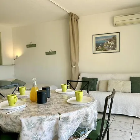4 Couchages Avec Climatisation Au Lavandou - Fr-1-251-857 Apartment Le Lavandou